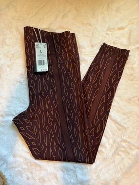 NWT Adidas x Ivy Park Monogram Sheer Panel Tights | Wild Brown/Night Red, L